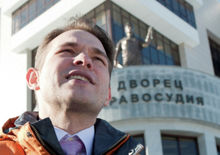 Стало известно, на что проверяют лидера свердловского «Яблока»