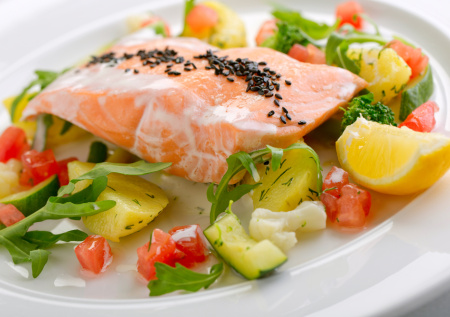 Врач назвала доступные продукты, повышающие настроение