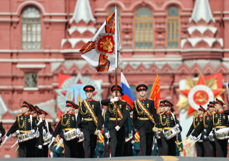Путин предложил Трампу объявить перемирие на День Победы