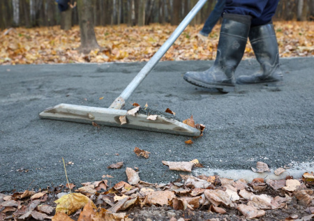 Жители Иркутской области добились ремонта дороги спустя 40 лет