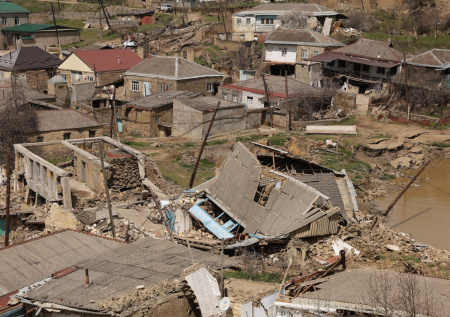 В МЧС раскрыли ситуацию с энергоснабжением после паводка в Дагестане