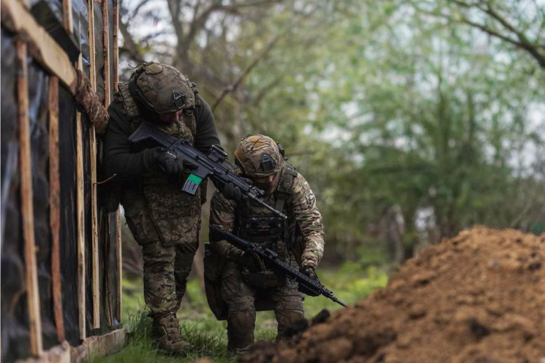 Военнослужащие ВСУ