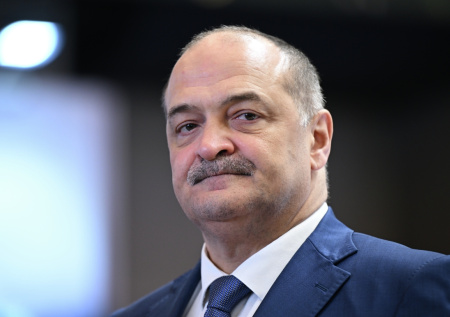 Глава Дагестана Меликов покидает свой пост