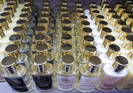 Врач развеял миф о губительном вреде отдушек парфюма