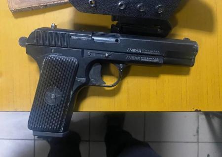 Перепалка в центре Москвы переросла в разборки с пистолетом и ножом