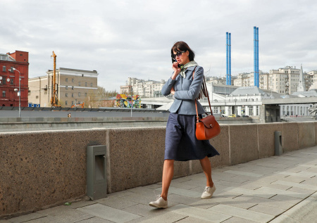 Бабье лето, ливни и штормовые ветра: погода в Москве в конце сентября