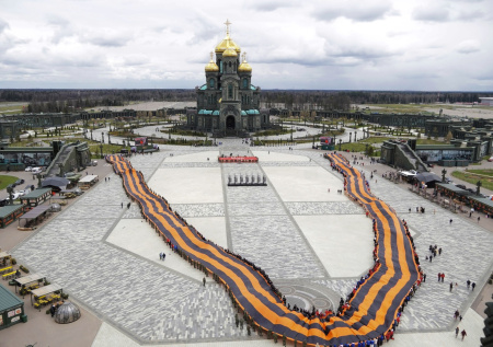 Минобороны РФ провело акцию по передаче посланий ветеранов