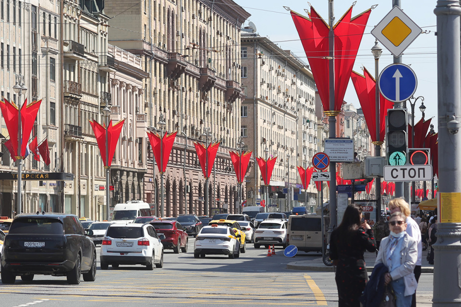 Оформление к празднованию Дня Победы в центре Москвы