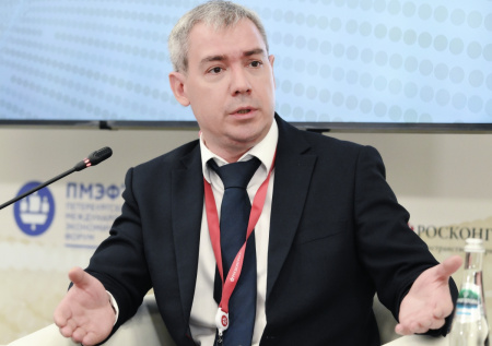 Минцифры могут покинуть сразу два заместителя главы ведомства