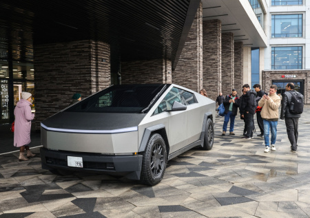 Tesla отозвала бюджетные Cybertruck из-за серьезной угрозы
