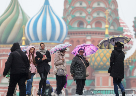 Снег, ночные заморозки и гололедица: погода в Москве в конце октября