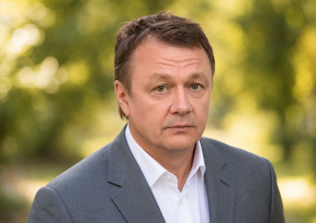 «Слава обожгла»: Шевельков о «Гардемаринах», Дружининой, переезде в Крым