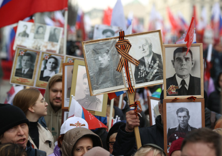 Адвокат раскрыл, что грозит за публикацию фото нацистов в «Бессмертном полку»