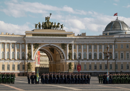 Синоптик сделал прогноз погоды в День Победы в Петербурге