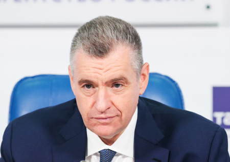 «Клоунада и пляска на костях»: Слуцкий прокомментировал указ Зеленского