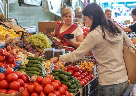 Названы продукты, которые подешевеют в ближайшее время