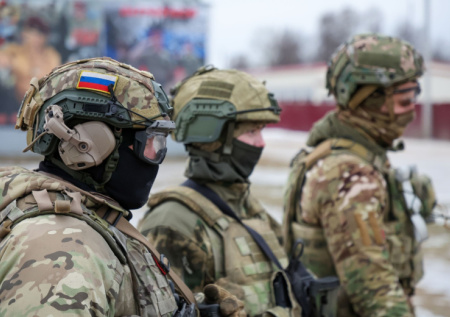 В Ростехе раскрыли, какую часть нужд армии закрывают в зоне СВО