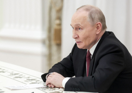 «Доведет до нищеты»: Путин о попытках ЕС переписать историю