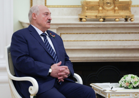 Лукашенко заявил о нерушимой традиции празднования 9 Мая в РФ и Белоруссии