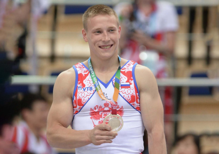 Олимпийского чемпиона Аблязина уличили в продаже медалей