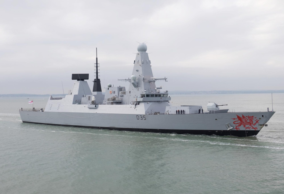 Эсминец HMS Dragon, Великобритания