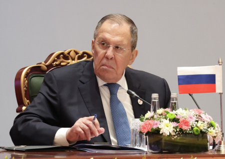 Моди захотел поговорить с Лавровым об Украине
