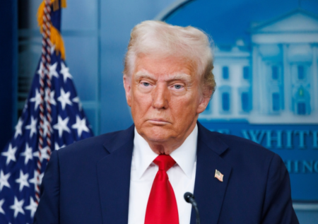 «Честь быть другом»: Трамп понадеялся на улучшение отношений КНР и США