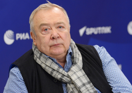Проханов ответил на сообщения о госпитализации