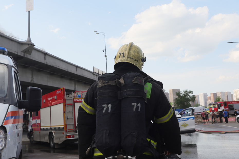 Пожар на стройплощадке на востоке Москвы