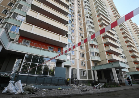 Рой дронов — на Москву, гибель мирных жителей: как ВСУ атакуют РФ 17 мая