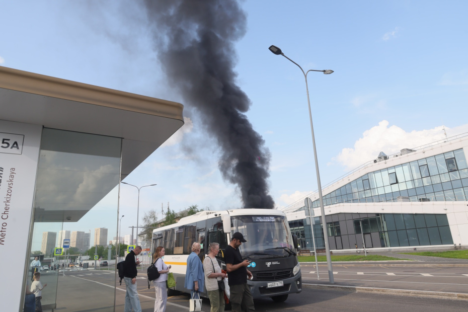 Пожар на стройплощадке на востоке Москвы