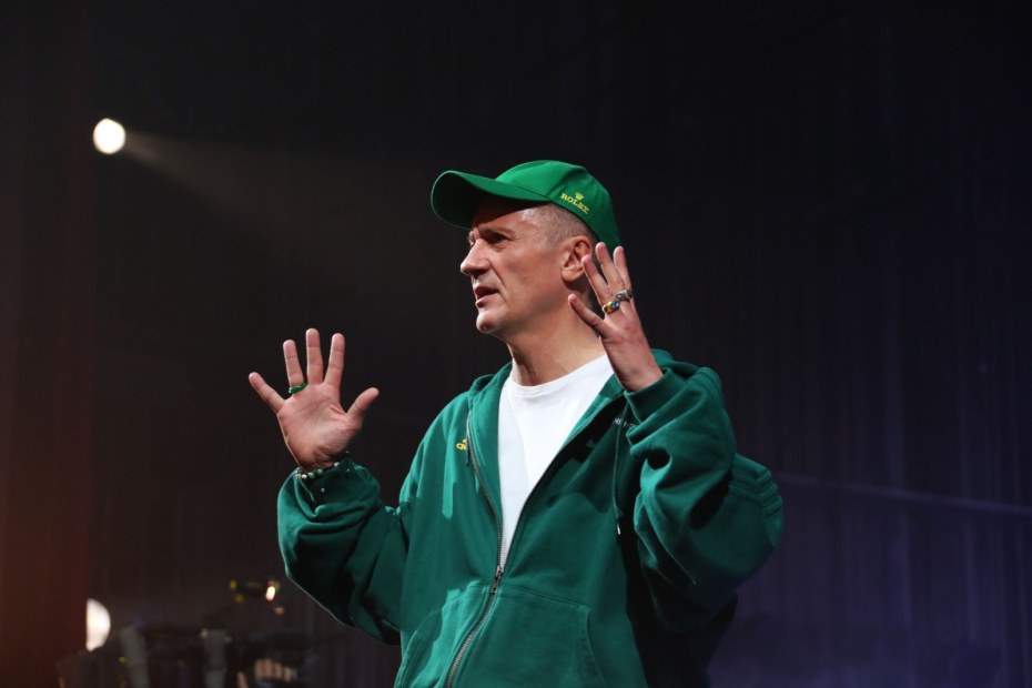 Олег Меньшиков
