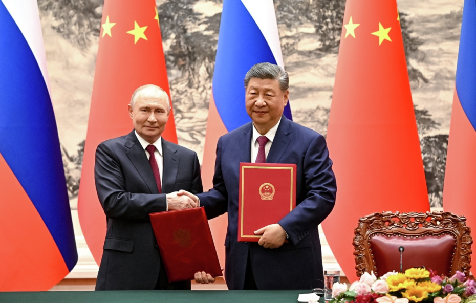 Президент России Владимир Путин и председатель КНР Си Цзиньпин