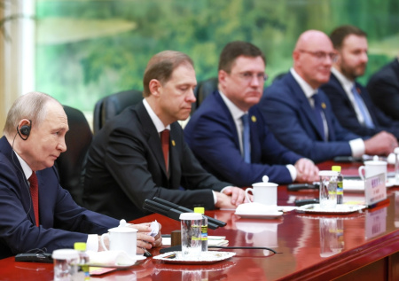Путин привел обновленные данные о товарообороте России и Китая за 25 лет