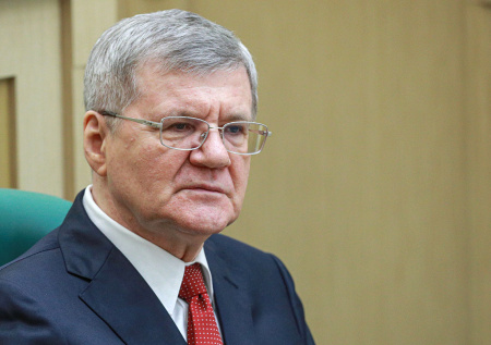 От электрика с Дальнего Востока до генпрокурора РФ: Юрию Чайке — 75