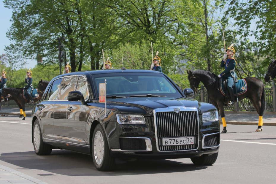 Автомобиль Aurus кортежа президента РФ, 7 мая 2018 года