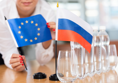 В США узнали о планах ЕС обсудить два вопроса о переговорах с Россией