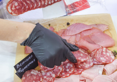Нутрициолог предупредила об опасности мясных нарезок из магазинов