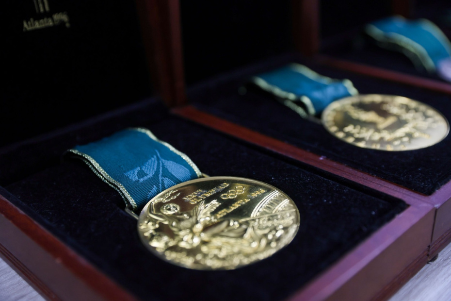 Олимпийские медали четырехкратного олимпийского чемпиона по спортивной гимнастике Алексея Немова