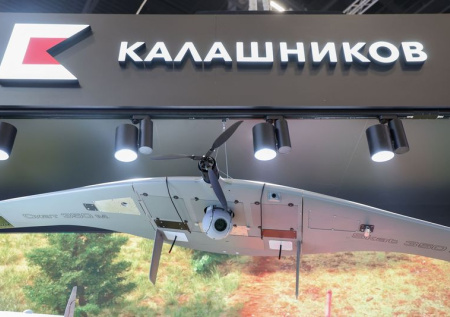 Концерн «Калашников» показал новые автоматы АК-15 иностранным гостям