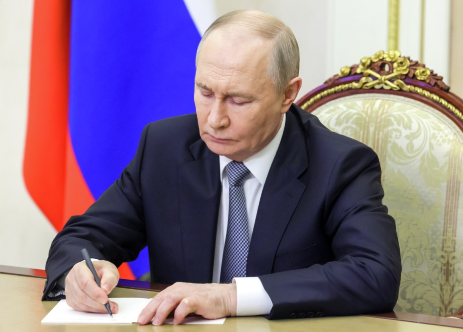 Владимир Путин