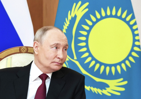 Путин отметил общую память России и Казахстана о ВОВ