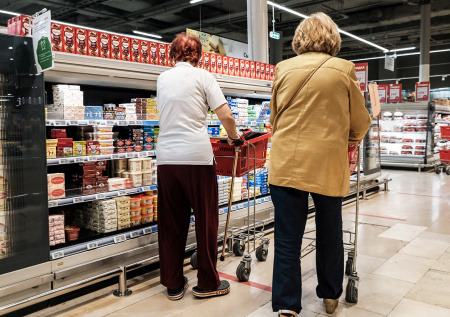 В Госдуме назвали способ сделать базовые продукты доступнее для россиян