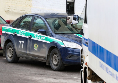 Приставы «заколотили» сразу пять отелей в Волгограде