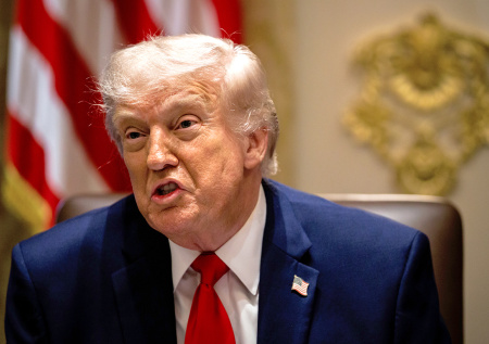 Трамп собрался построить гольф-клуб на вьетнамских могилах