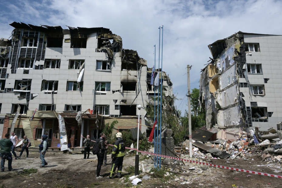 Представители СМИ из 19 стран на месте трагедии в Старобельске в ЛНР
