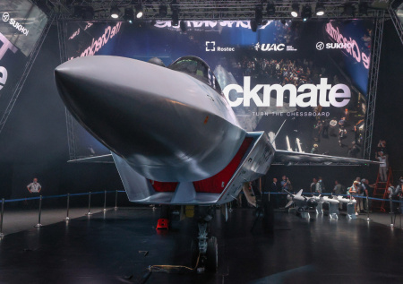 Россия строит Су-75 Checkmate: подробности, опытный образец истребителя