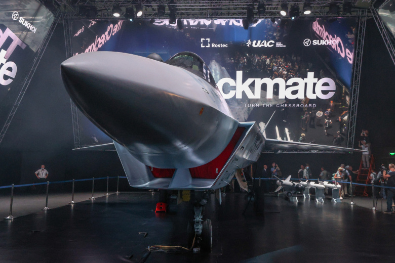 Су-75 Checkmate