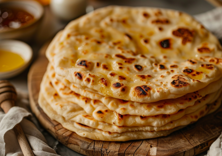 Завтрак из лепешек: быстро, сытно, вкусно — 3 рецепта на сковороде