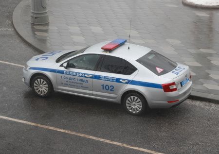 Автобус с пассажирами перевернулся в Подмосковье
